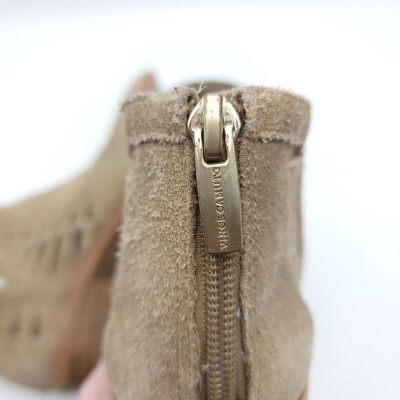 Vince Camuto Peera Cutout Suede Ankle Booties Khaki Size 7.5 - Picture 9 of 14